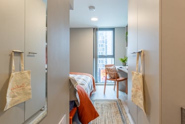Block A Silver En Suite Floors 1-6 - Image 1